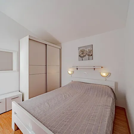 Kuzma Apartmán *