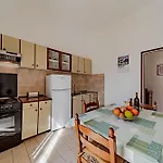 Kuzma Apartment *