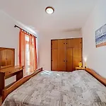 Kuzma Apartment *