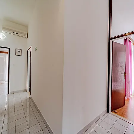 Apartment Kuzma *