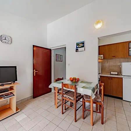 Apartment Kuzma Smokvica (Korcula)