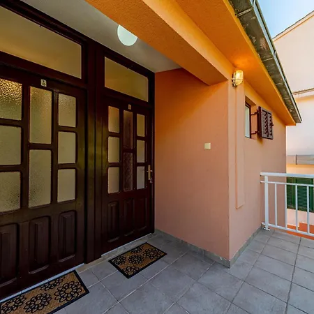 Apartment Kuzma *