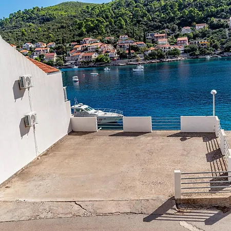 Kuzma Smokvica (Korcula)