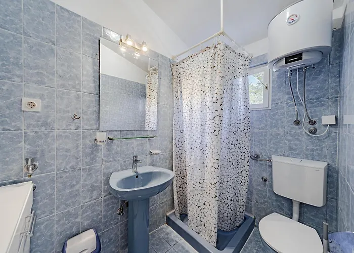 Kuzma Apartamento *