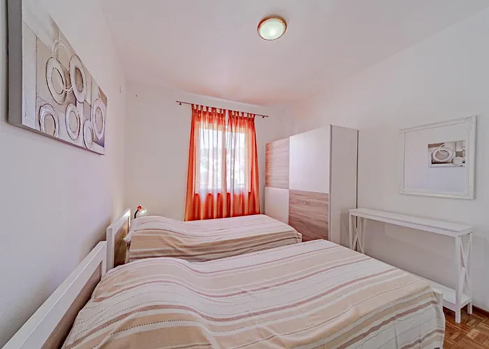 Kuzma Smokvica (Korcula)