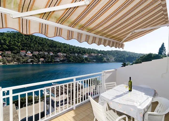 Kuzma Apartamento *
